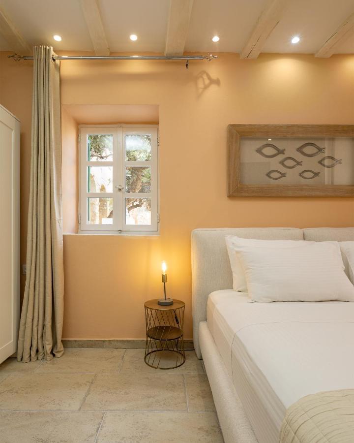 Ydragogeio Rooms Old Town Hriszí Aktí Haniá Kültér fotó
